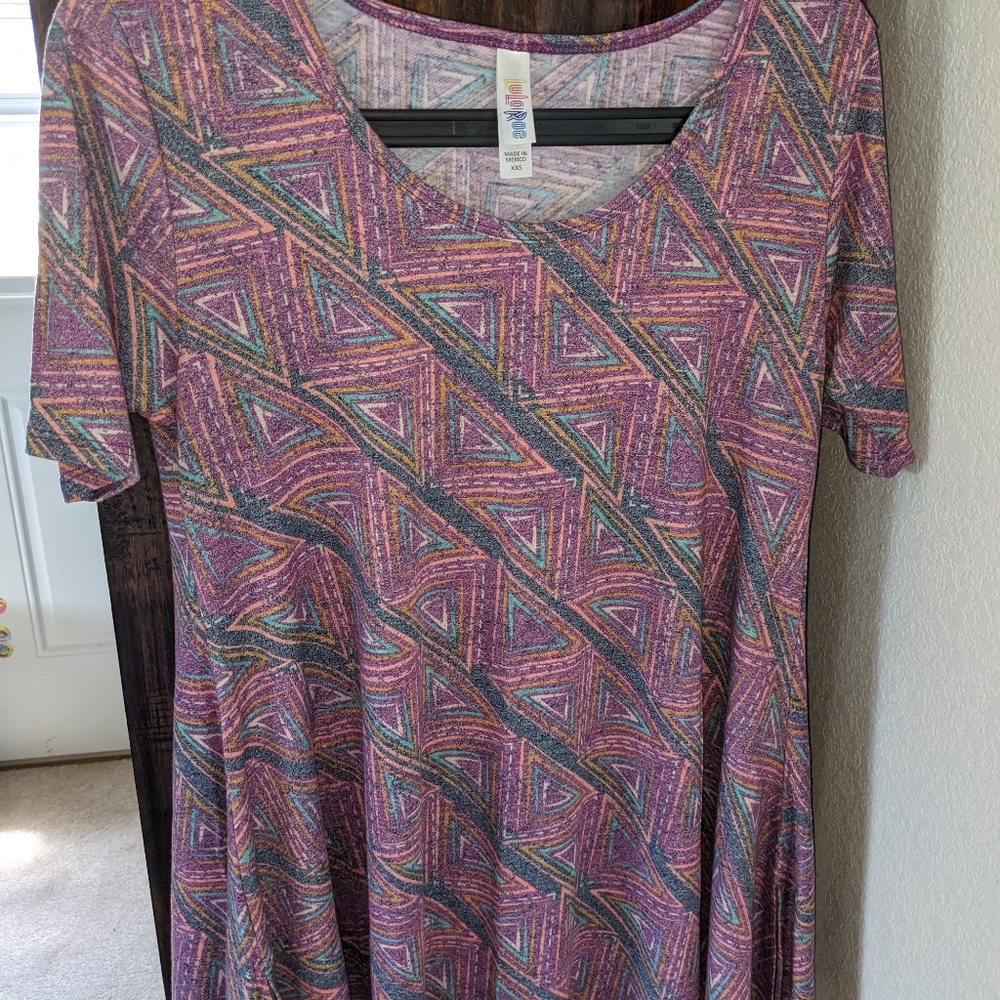 LuLaRoe Perfect Tee
